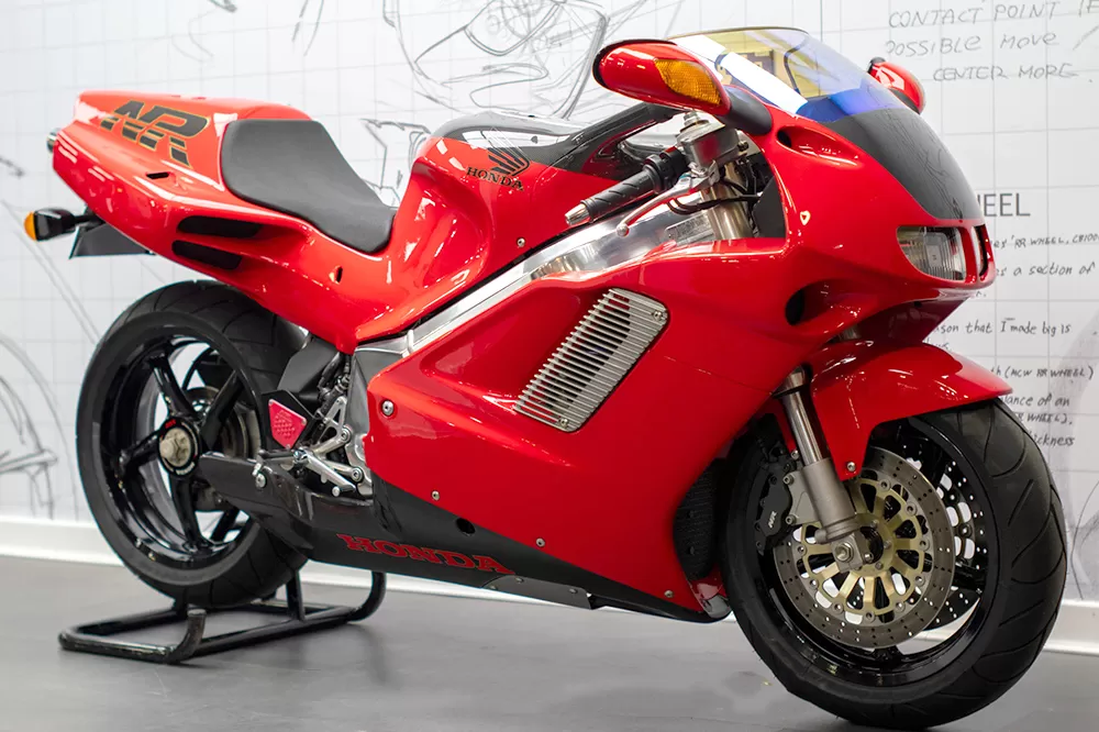 Iconic Honda Motorcycles for sale - Honda NR750 - RC41
